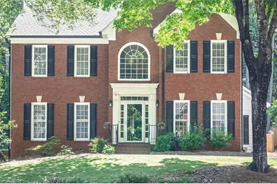 2562 Forest Meadow Lane, Lawrenceville, GA 30043 - Photo 6