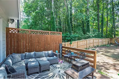 2562 Forest Meadow Lane, Lawrenceville, GA 30043 - Photo 12