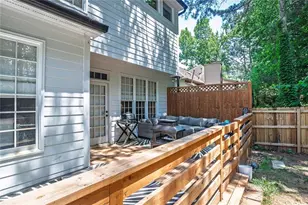 2562 Forest Meadow Ln, Lawrenceville, GA 30043 - Photo 10