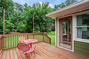 2477 Hunting Valley Dr, Decatur, GA 30033 - Photo 32