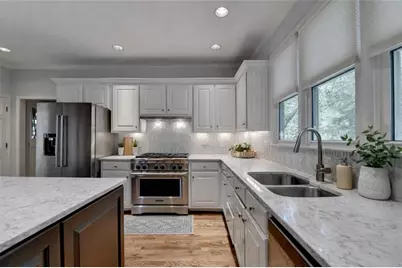 5970 Rachel Ridge, Peachtree Corners, GA 30092 - Photo 8