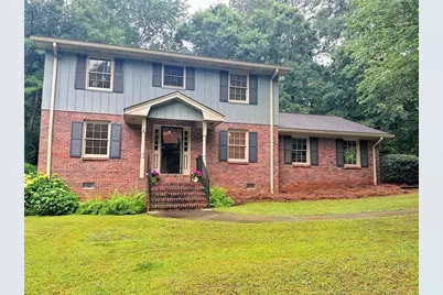 4056 White Oak Lane SW, Lilburn, GA 30047 - Photo 6