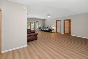 72 Lake Ct, Jefferson, GA 30549 - Photo 150
