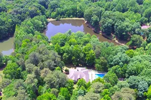 72 Lake Ct, Jefferson, GA 30549 - Photo 4