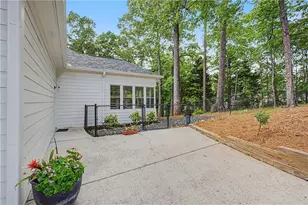 1050 Wiley Bridge Rd, Woodstock, GA 30188 - Photo 4