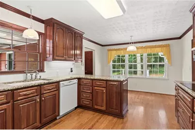 4352 White Oak Drive, Sugar Hill, GA 30518 - Photo 10