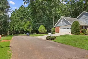 4352 White Oak Dr, Sugar Hill, GA 30518 - Photo 46