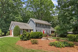 4352 White Oak Dr, Sugar Hill, GA 30518 - Photo 1
