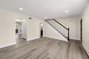 3298 Abbeywood Dr, Decatur, GA 30034 - Photo 6