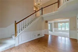 10625 Haynes Forest Dr, Alpharetta, GA 30022 - Photo 8