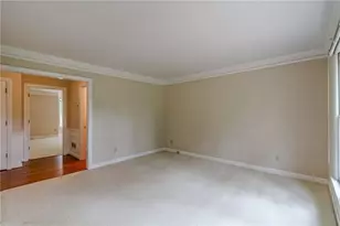 10625 Haynes Forest Dr, Alpharetta, GA 30022 - Photo 20