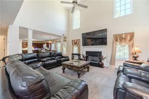 1231 Hogan Ridge Dr, Grayson, GA 30017 - Photo 10