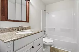 310 Derby Dr, Fayetteville, GA 30215 - Photo 6