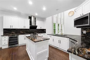 4146 Kingsley Park Ct, Peachtree Corners, GA 30096 - Photo 4