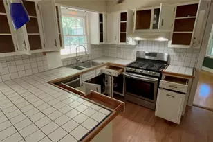 207 Garret Ridge, Peachtree City, GA 30269 - Photo 2