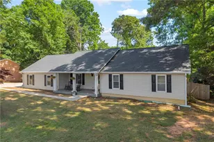 2960 Mobley Dr, Dacula, GA 30019 - Photo 2