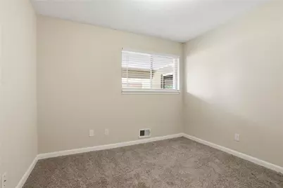 3840 Emerald North Drive, Decatur, GA 30035 - Photo 16