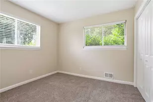 3840 Emerald N Dr, Decatur, GA 30035 - Photo 18