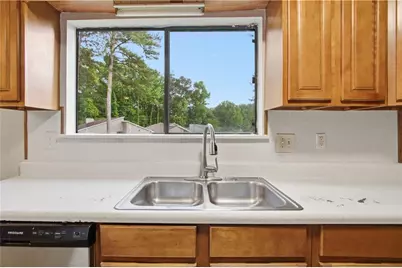 8132 Creekstone Court, Riverdale, GA 30274 - Photo 14