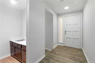 8132 Creekstone Ct, Riverdale, GA 30274 - Photo 8