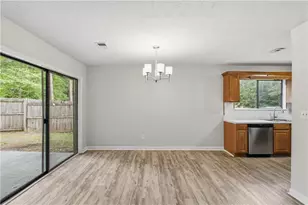 8132 Creekstone Ct, Riverdale, GA 30274 - Photo 16