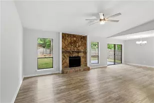 8132 Creekstone Ct, Riverdale, GA 30274 - Photo 12
