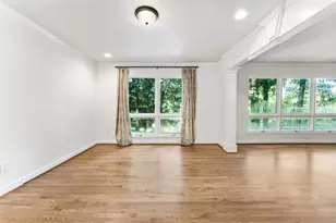 310 Clear Creek Ct, Roswell, GA 30076 - Photo 6