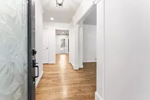 310 Clear Creek Ct, Roswell, GA 30076 - Photo 2