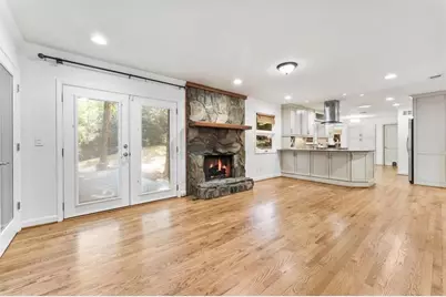 310 Clear Creek Court, Roswell, GA 30076 - Photo 12