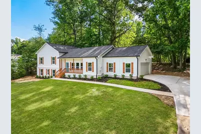6885 Silver Maple Trail, Fairburn, GA 30213 - Photo 1