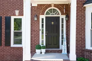 2932 Sunset View Cir, Suwanee, GA 30024 - Photo 4