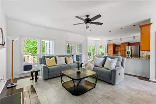 2932 Sunset View Cir, Suwanee, GA 30024 - Photo 14