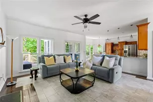 2932 Sunset View Cir, Suwanee, GA 30024 - Photo 14