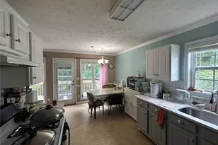 2121 Little River Dr, Suwanee, GA 30024 - Photo 4