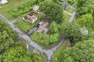 190 N Highland Ave, Dallas, GA 30132 - Photo 30