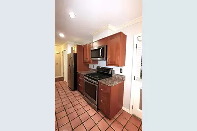 19 Brittany Way NE, Atlanta, GA 30324 - Photo 8