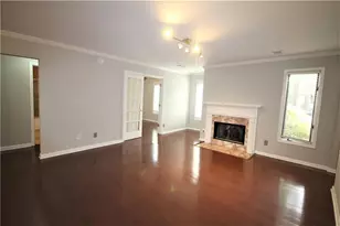 19 Brittany Way NE, Atlanta, GA 30324 - Photo 2