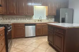 6995 Shady Oak Ln, Cumming, GA 30040 - Photo 4