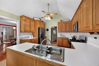 4790 SE Meadowlark Drive, Conyers, GA 30094 - Photo 12