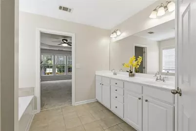 210 Revillion Way, Woodstock, GA 30188 - Photo 32