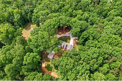5989 Sandy Creek Rd, Loganville, GA 30052 - Photo 32