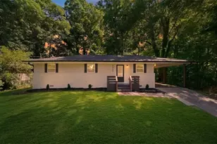 2866 Lancaster Dr, East Point, GA 30344 - Photo 2