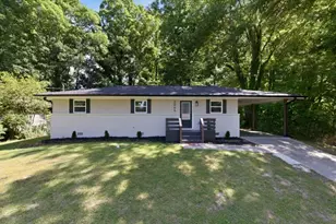 2866 Lancaster Dr, East Point, GA 30344 - Photo 38