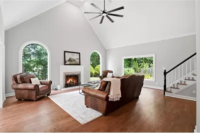 1085 Brooksglen Drive, Roswell, GA 30075 - Photo 14