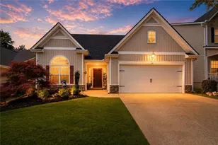 129 Village Dr, Canton, GA 30114 - Photo 4