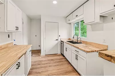 186 Arcadia Circle NW, Atlanta, GA 30314 - Photo 8