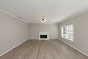 3828 Martingale Dr SE, Conyers, GA 30094 - Photo 16