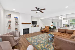 125 E 5th St, Monroe, GA 30655 - Photo 6