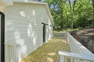 131 Holly Rd NW, Atlanta, GA 30314 - Photo 22