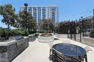 250 Pharr Rd NE, Atlanta, GA 30305 - Photo 22